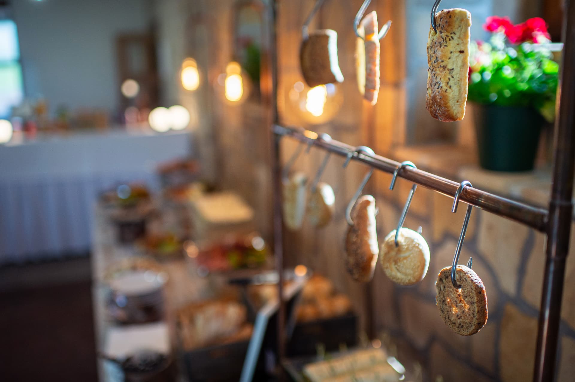 Detail domácího pečiva z dílny Cateringu Šafrán