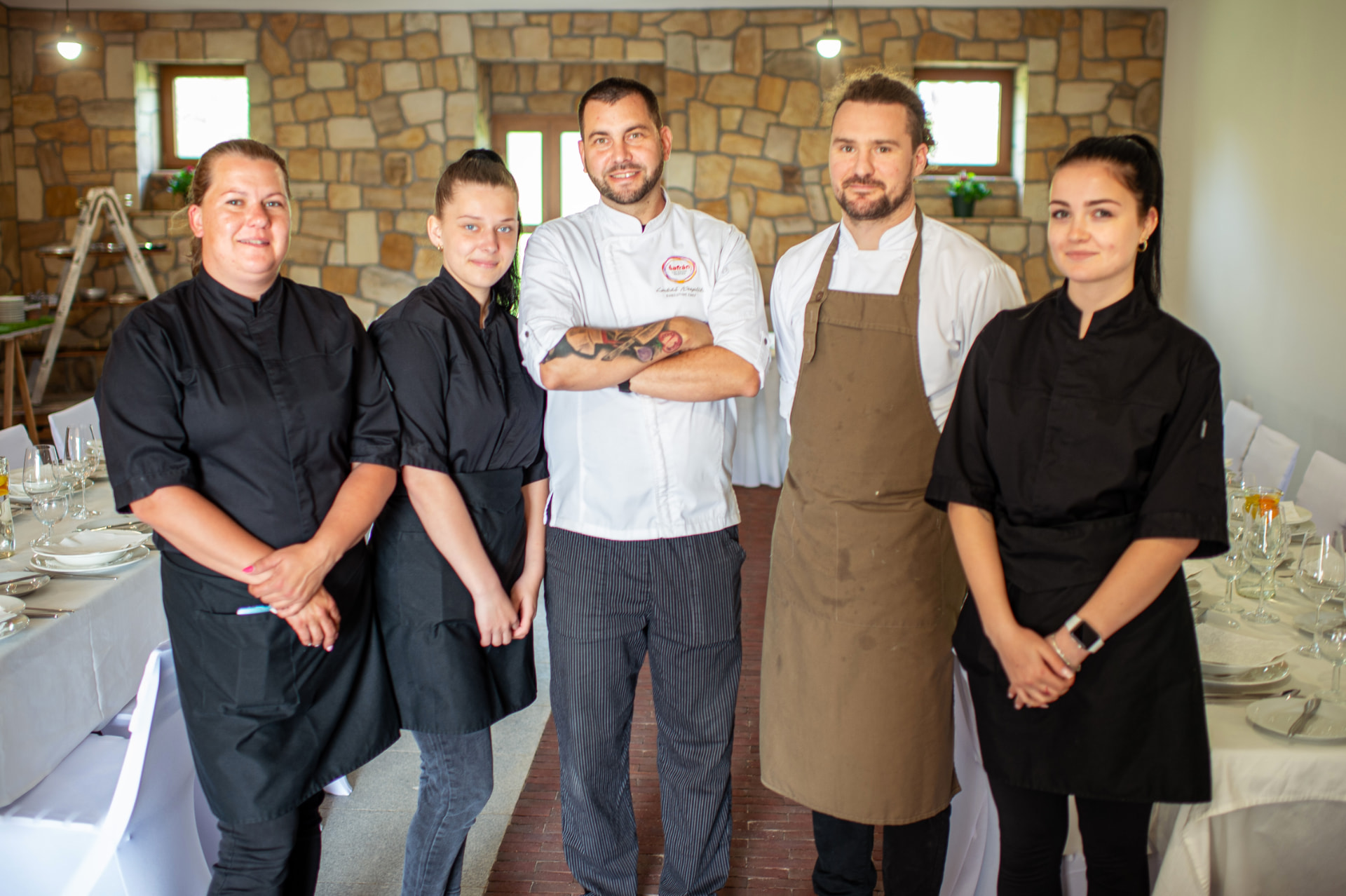 Tým Cateringu Šafrán Teplice při přípravě akce